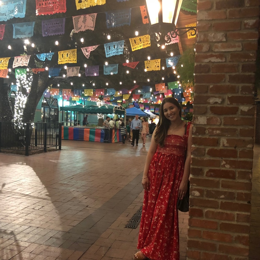 Red romper - Picture 2 of 4